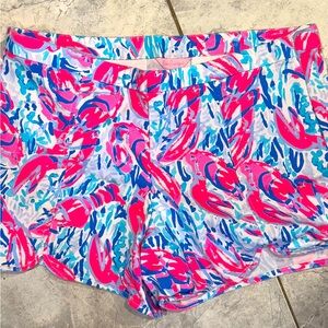 Lilly Pulitzer shorts   Size 14